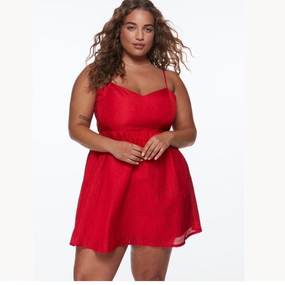H&M Red Dress With Bow In Back Size Large